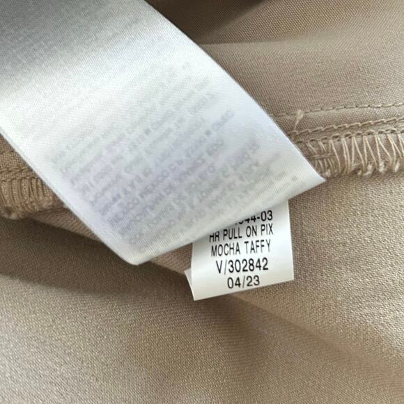 Old Navy Women High Rise Pixie Wide Leg Trouser Pants Office Tan NEW Size Large - Picture 7 of 7